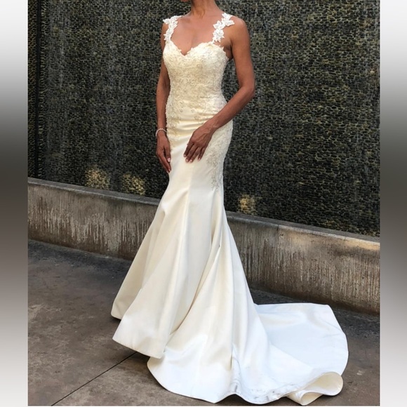 MORILEE Mori Lee BLU MADELINE GARDNER Maris Wedding Dress 6 - Picture 7 of 7